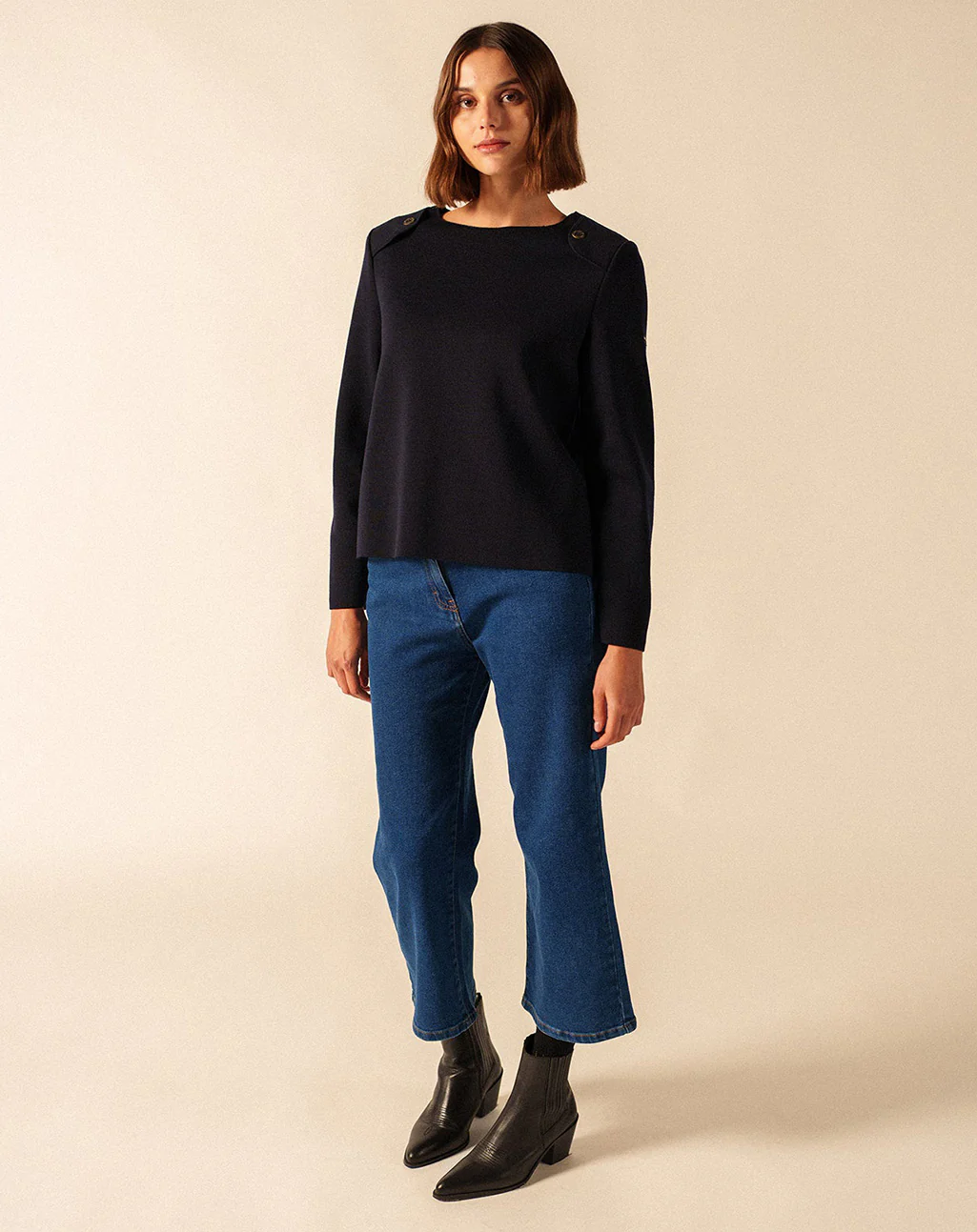 Wollen trui met knopen | Modane - Afbeelding 4