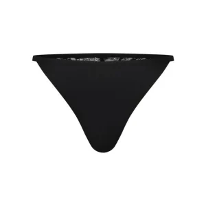 Secrets specials string lace 32474